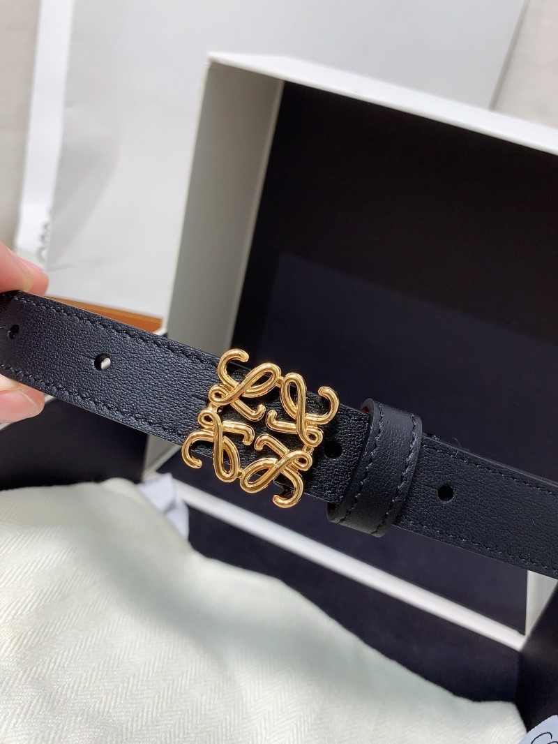 L0ew* belts